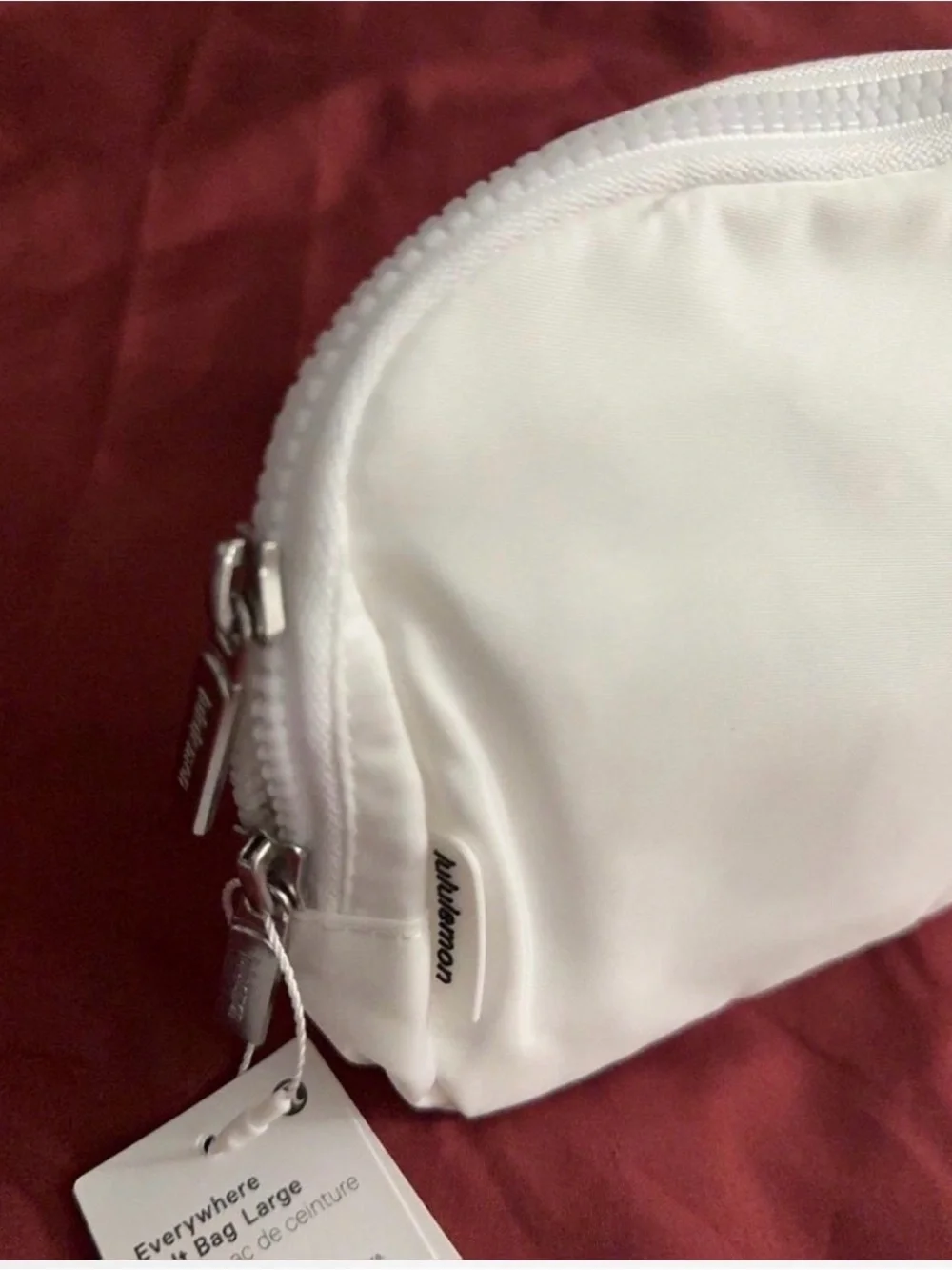 Lululemon belt bag size 2 L